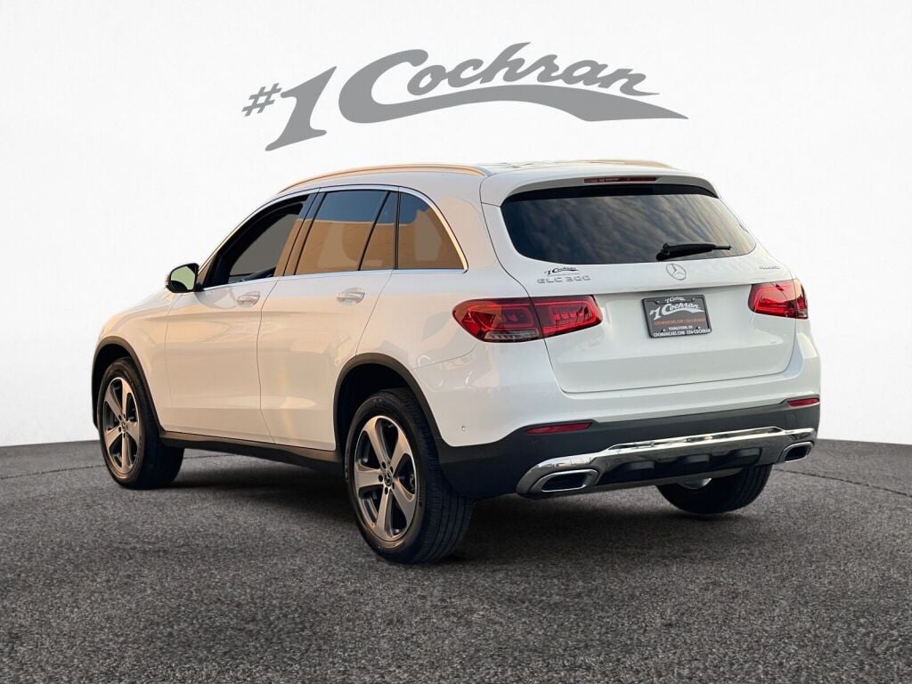 2022 Mercedes Benz GLC 300 4MATIC photo 2