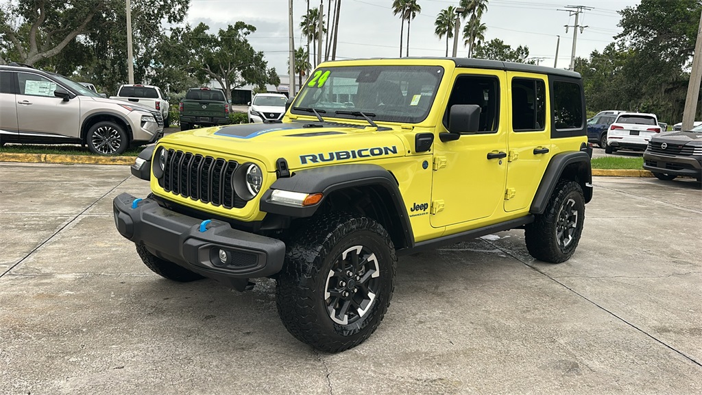 2024 Jeep Wrangler Rubicon 4xe photo 3