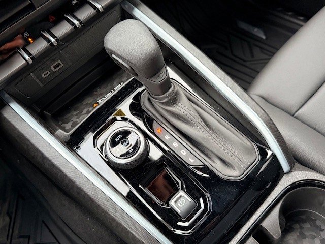 2026 Chevrolet Colorado Trail Boss photo 24