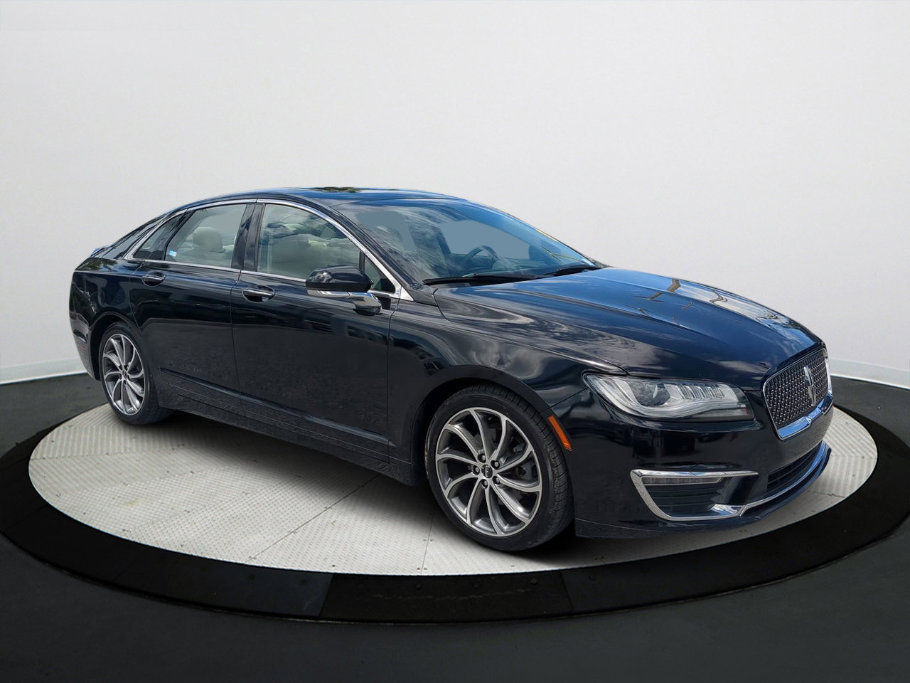 2019 Lincoln MKZ Reserve photo 2