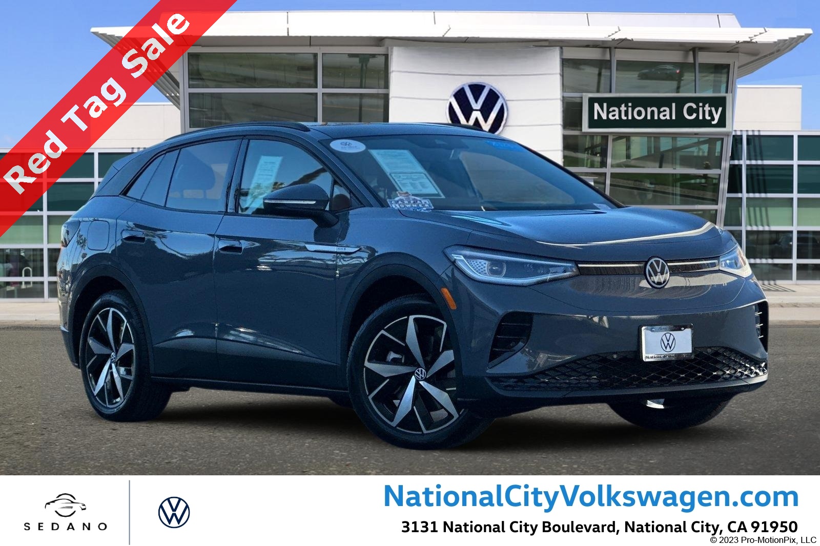 2023 Volkswagen ID.4 Base's photo