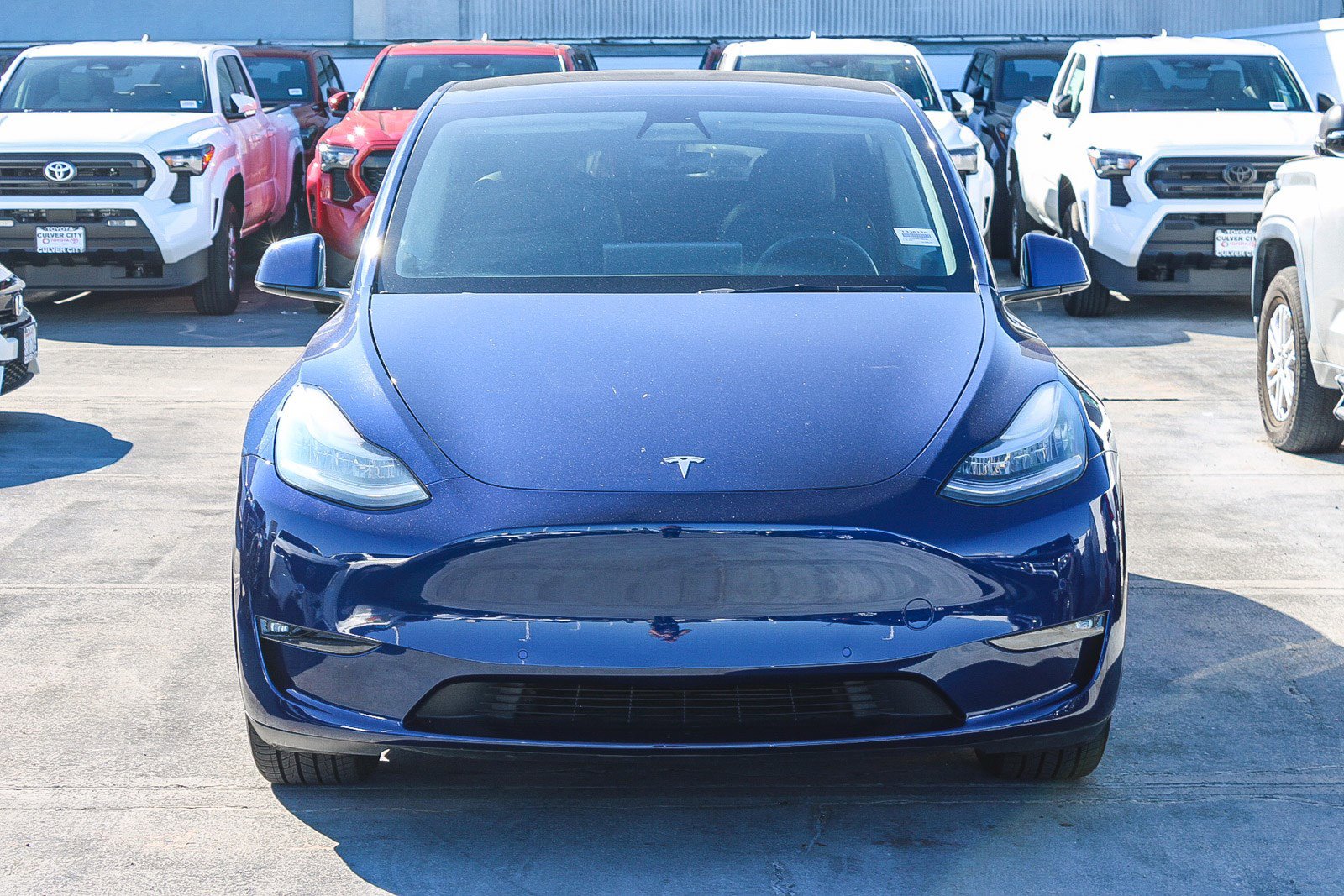 Used 2021 Tesla Model Y Long Range with VIN 5YJYGDEE3MF260796 for sale in Culver City, CA