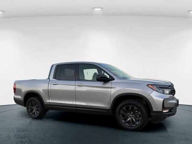 2025 Honda Ridgeline Sport photo 4