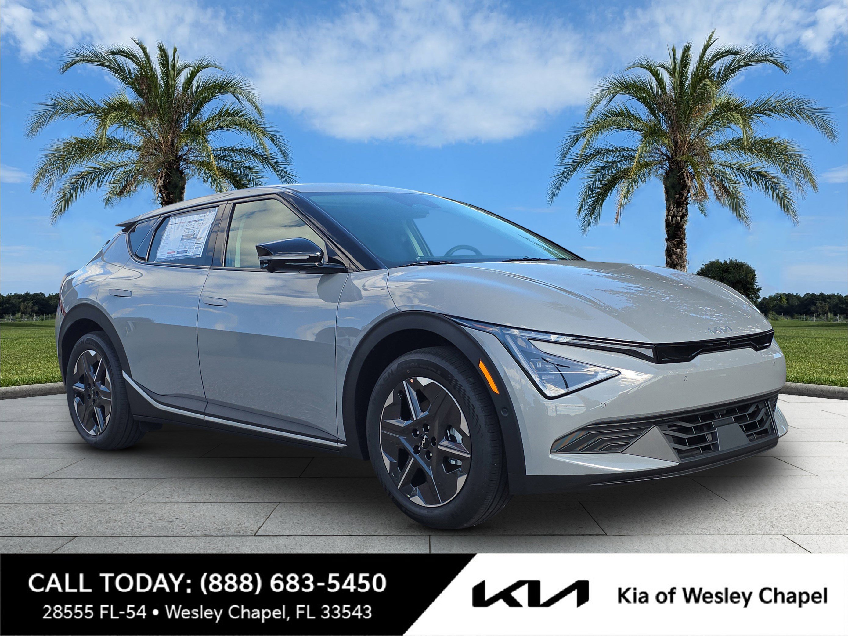 2025 Kia EV6 Light L/R's photo