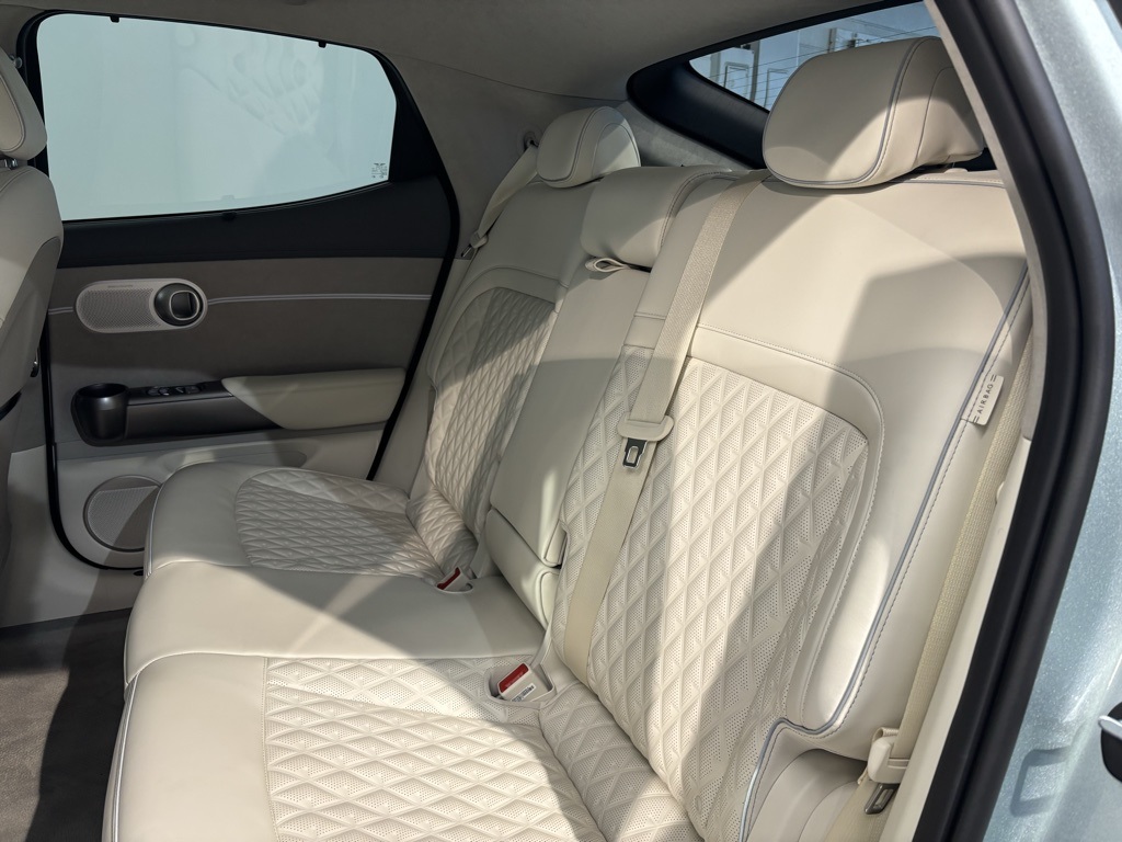 2025 Genesis GV60 Performance AWD photo 10