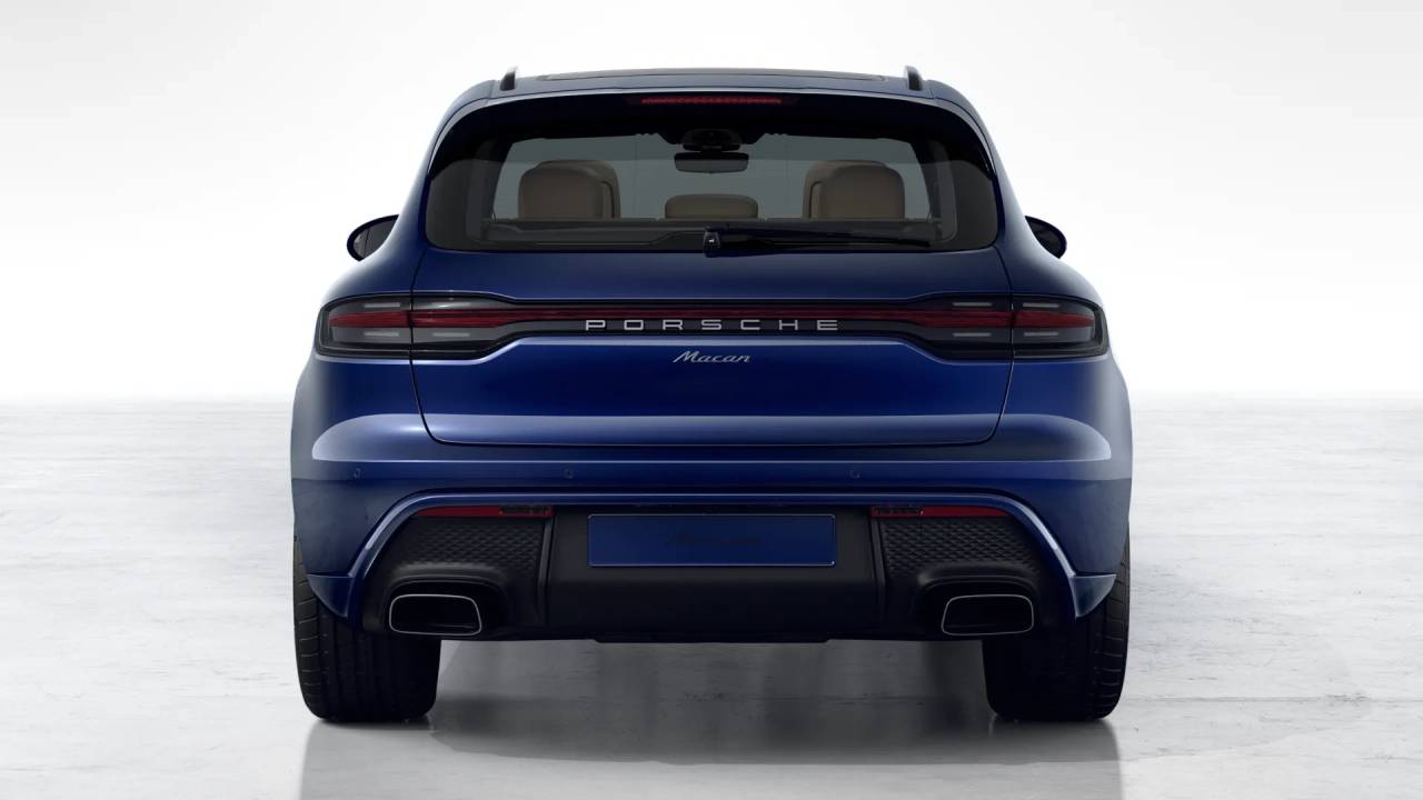 2026 Porsche Macan T photo 8