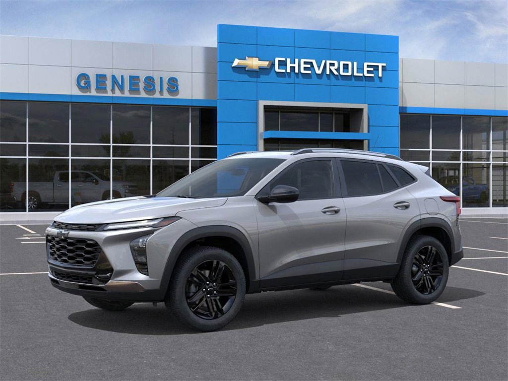 2025 Chevrolet Trax ACTIV photo 2