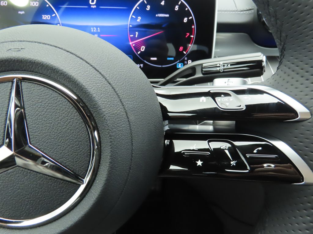 2025 Mercedes Benz C 300 4MATIC photo 12