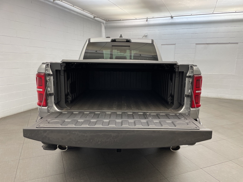 2025 Ram 1500 Limited photo 4