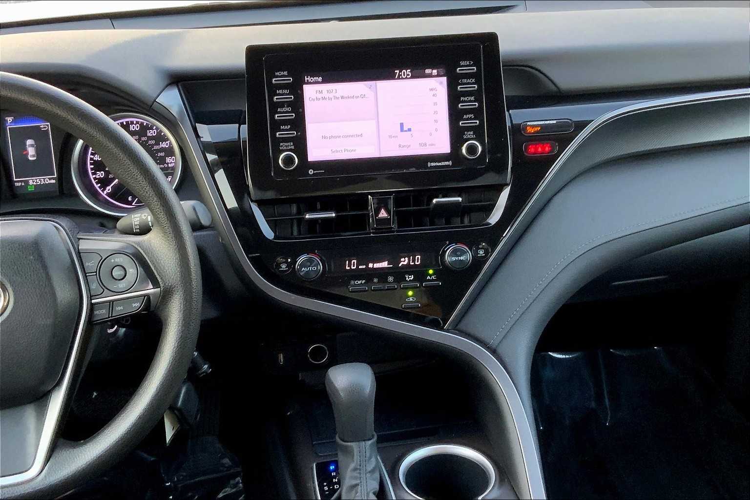 2023 Toyota Camry LE photo 11
