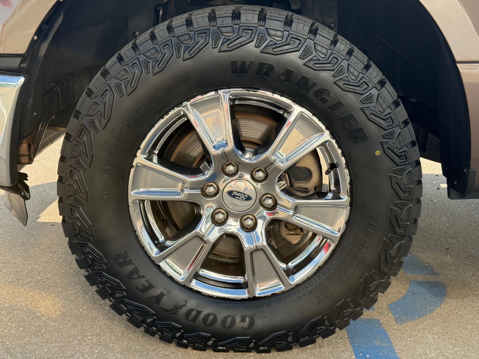 2015 Ford F-150 XLT photo 7