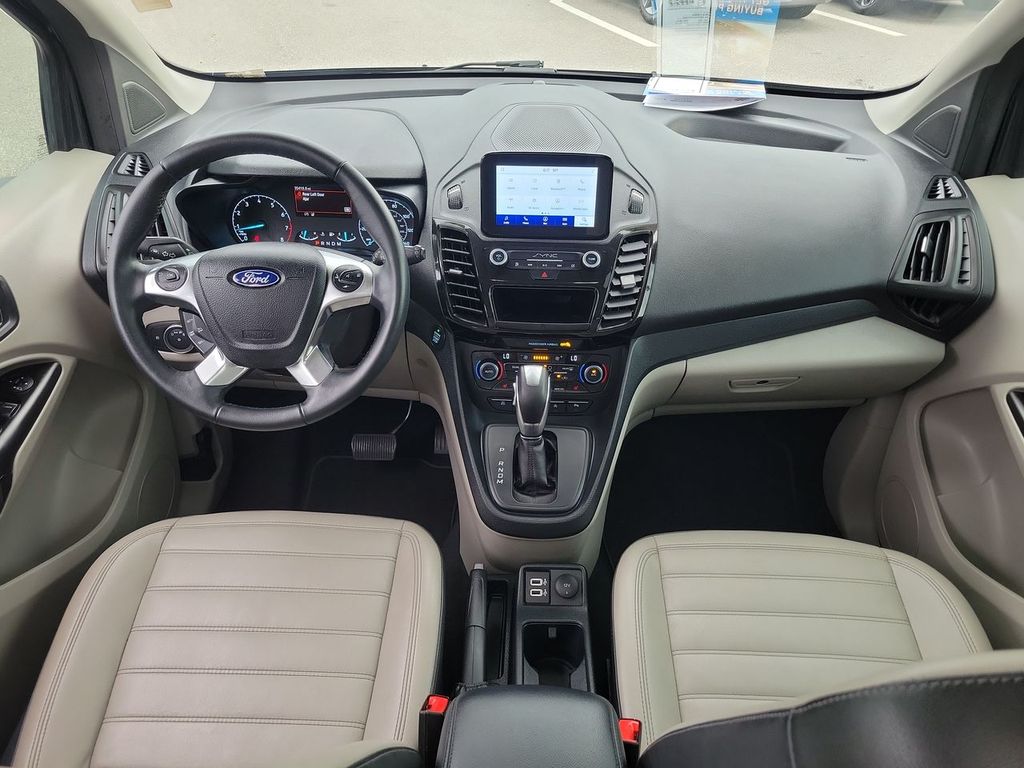 2022 Ford Transit Connect Titanium photo 21