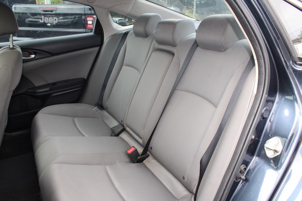 2017 Honda Civic EX-T photo 34