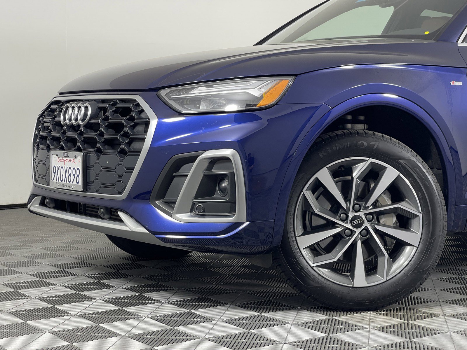 2024 Audi Q5 S line Premium photo 2