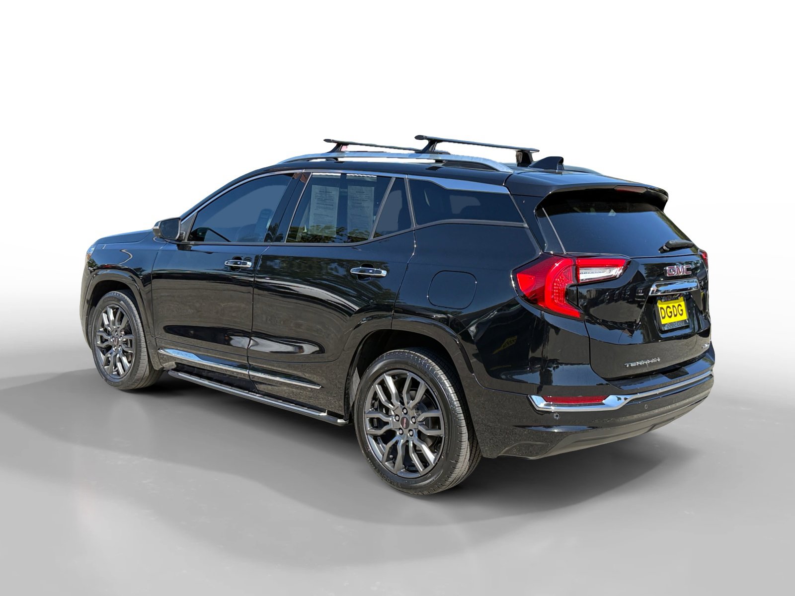 2022 Gmc Terrain Denali photo 3