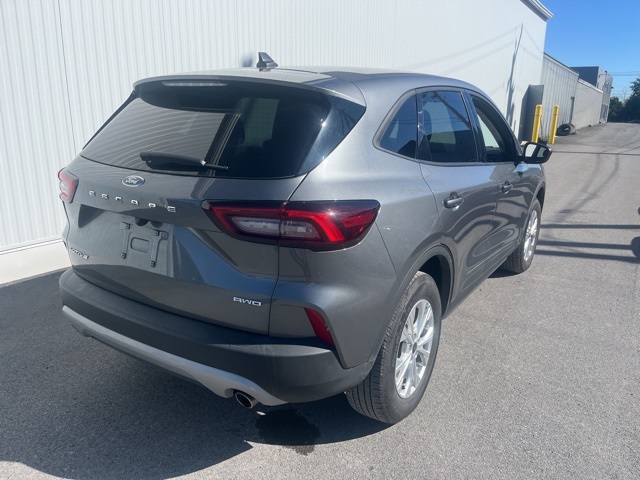 2025 Ford Escape Active photo 3