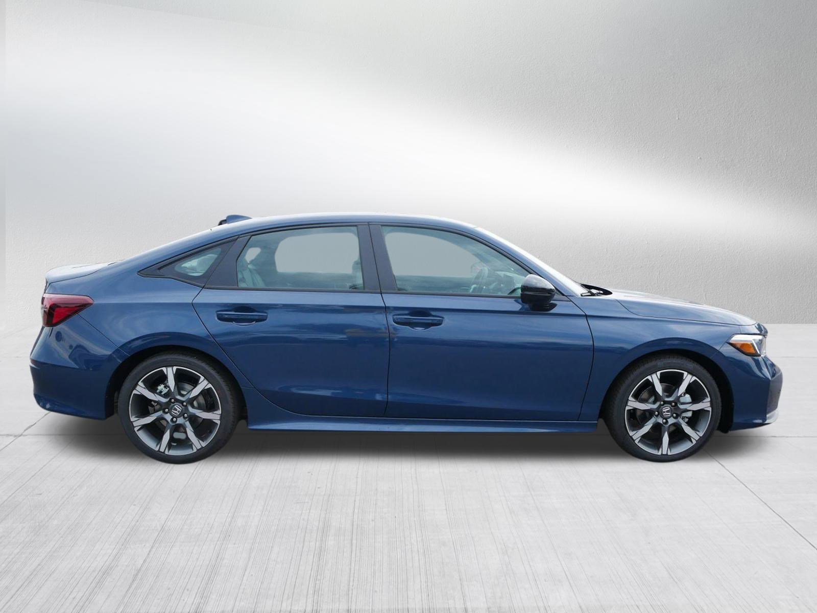 2026 Honda Civic Hybrid Sport Touring photo 8