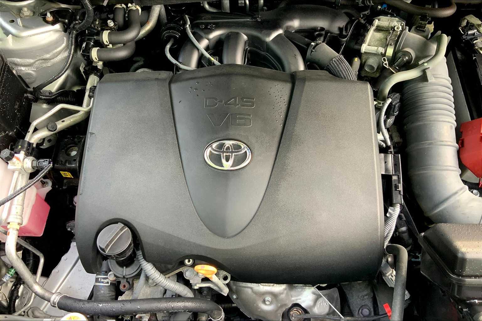 2021 Toyota Highlander XLE photo 29