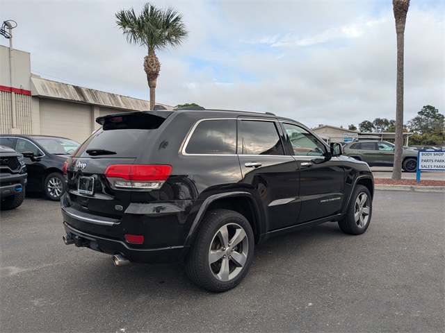 2015 Jeep Grand Cherokee Overland photo 2