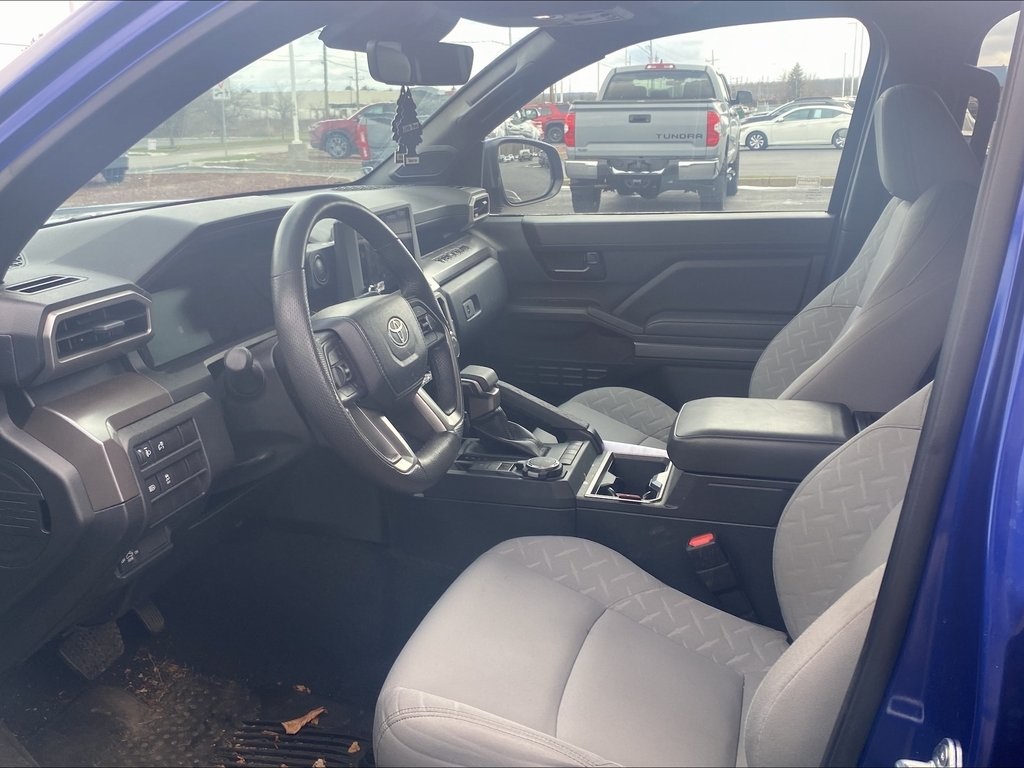 2024 Toyota Tacoma SR5 photo 2