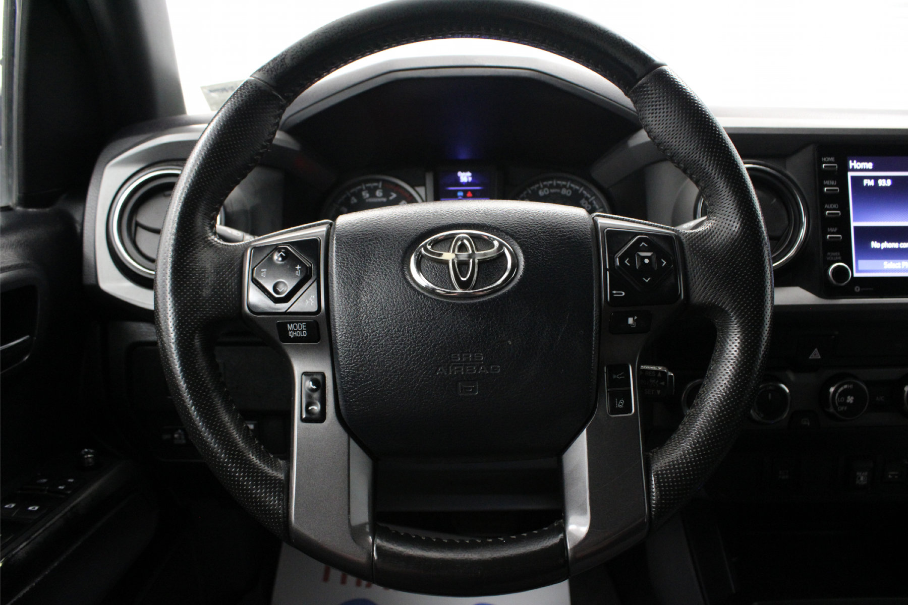 2020 Toyota Tacoma SR5 photo 4