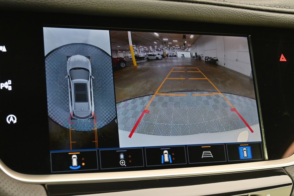 2025 Cadillac XT5 Sport photo 31