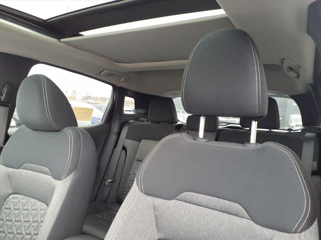 2026 Nissan Kicks SV photo 4