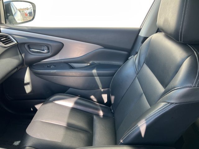 2023 Nissan Murano SL photo 7