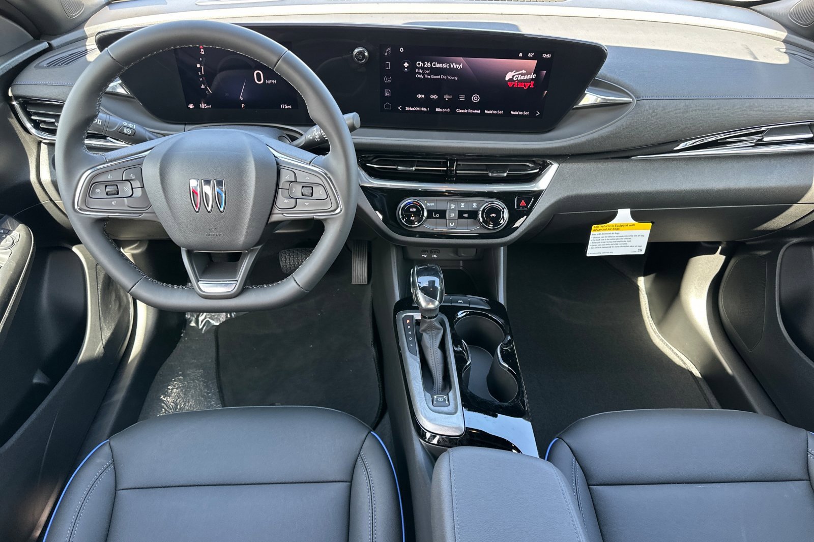 2026 Buick Envista ST photo 12