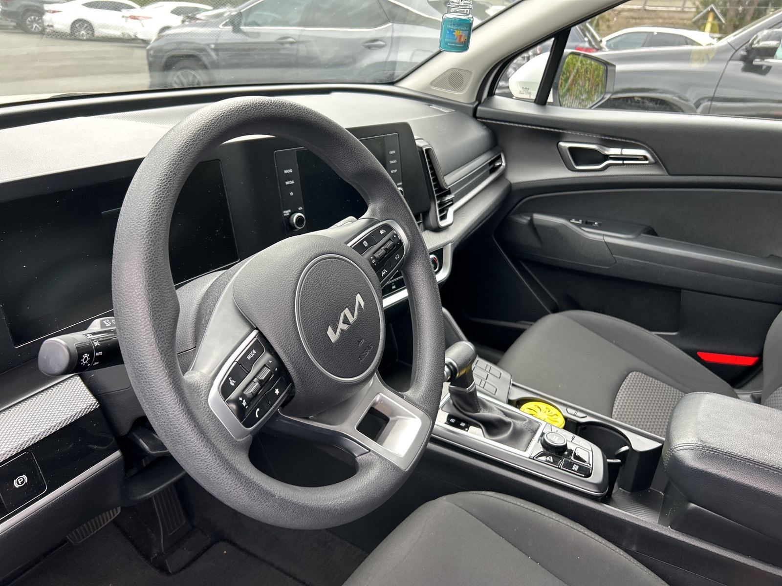 2023 Kia Sportage LX photo 7