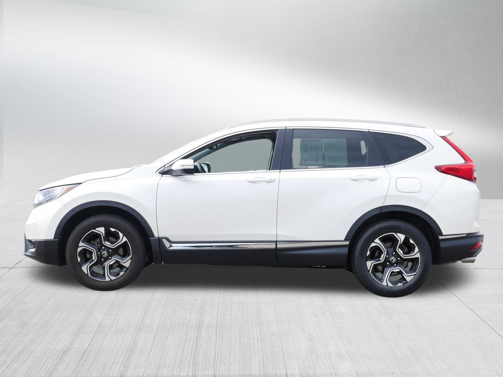 2018 Honda CR-V Touring photo 4