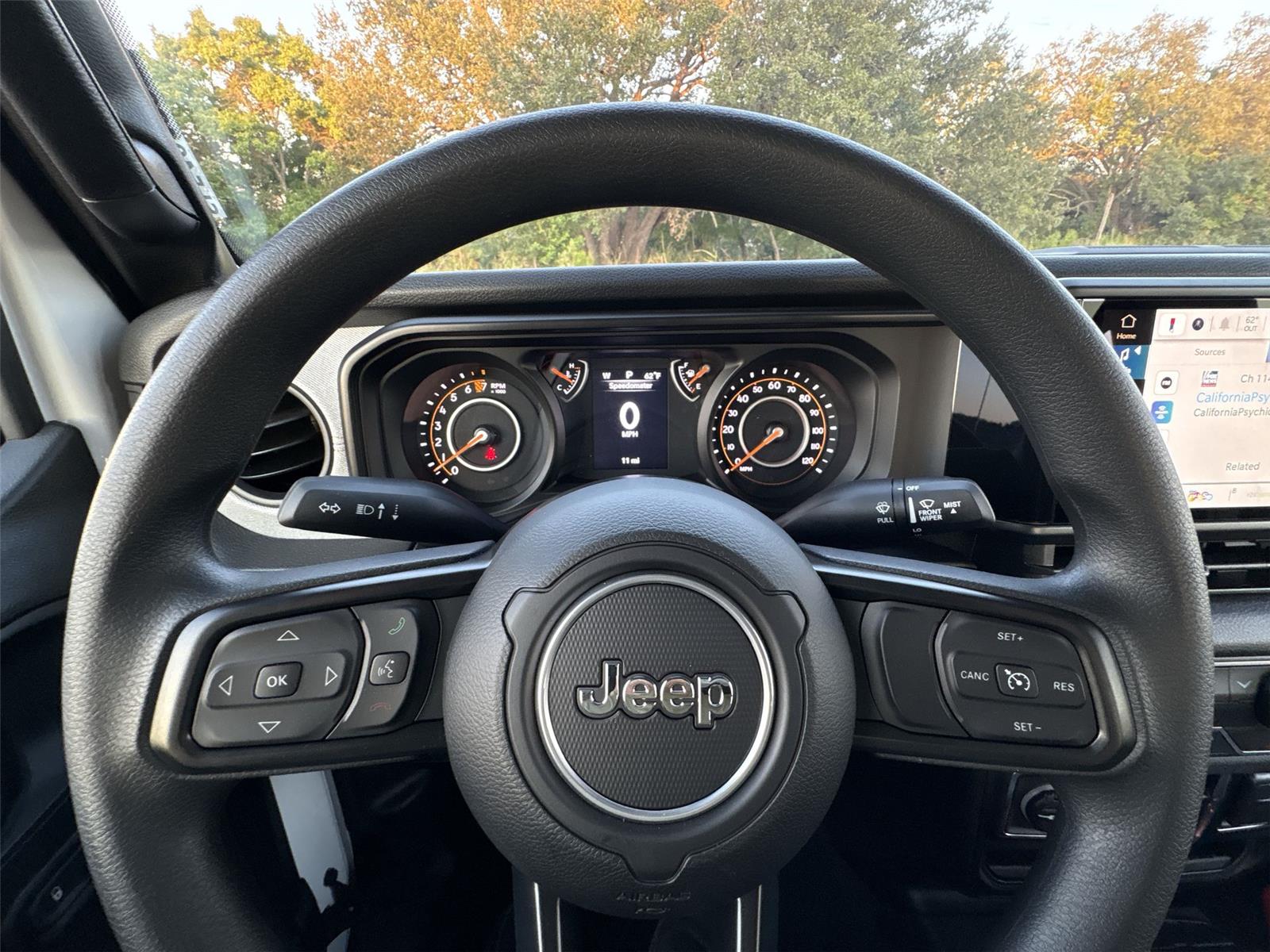 2025 Jeep Gladiator Sport photo 15