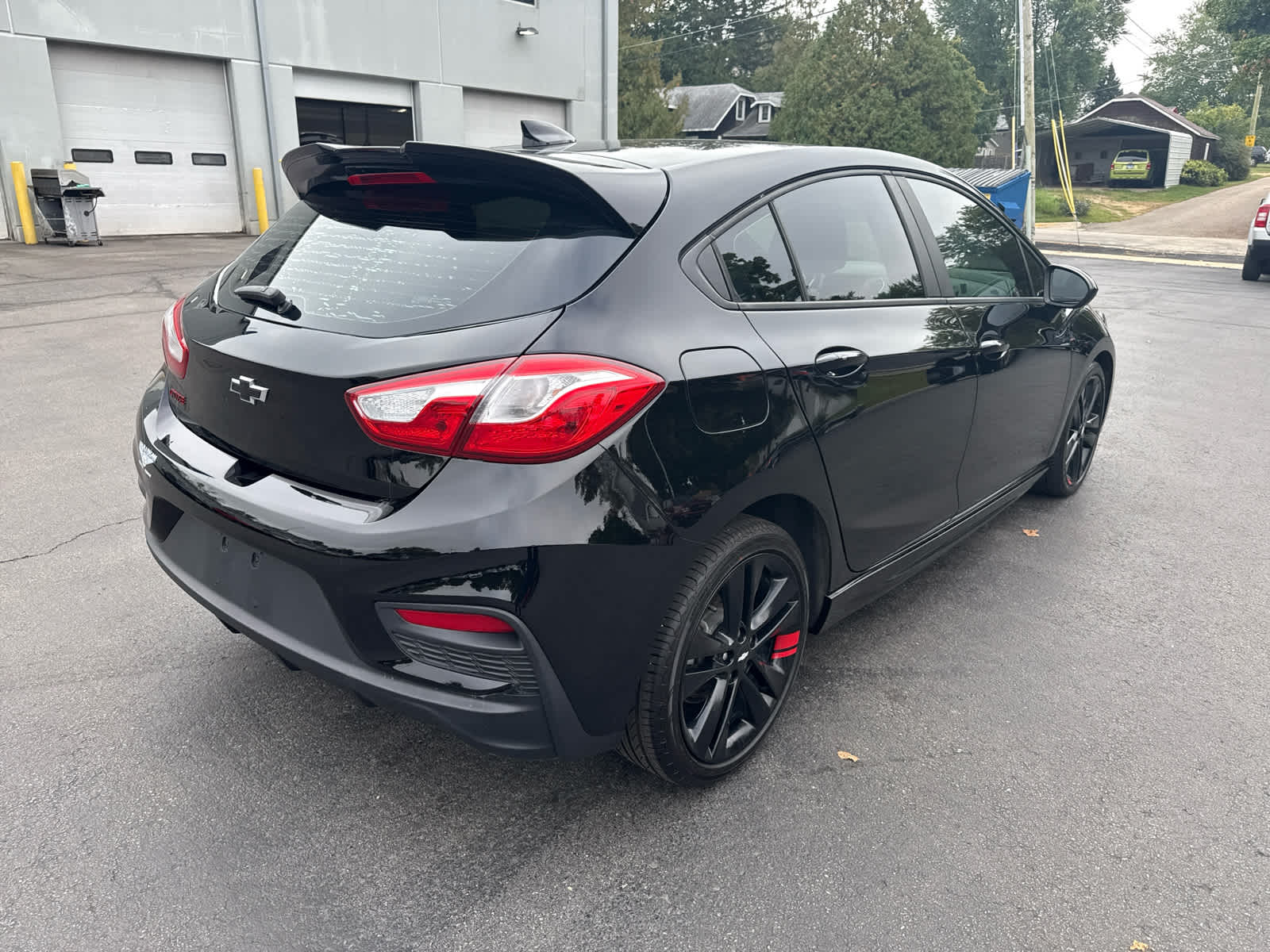 2018 Chevrolet Cruze LT photo 3