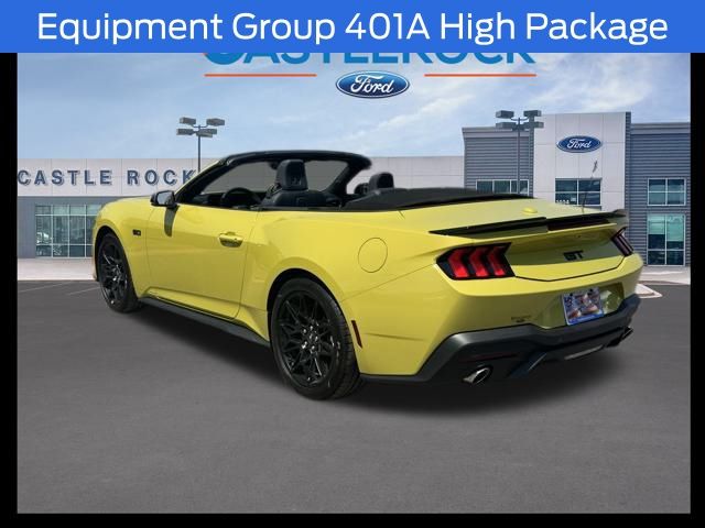 2025 Ford Mustang GT Premium Convertible photo 3