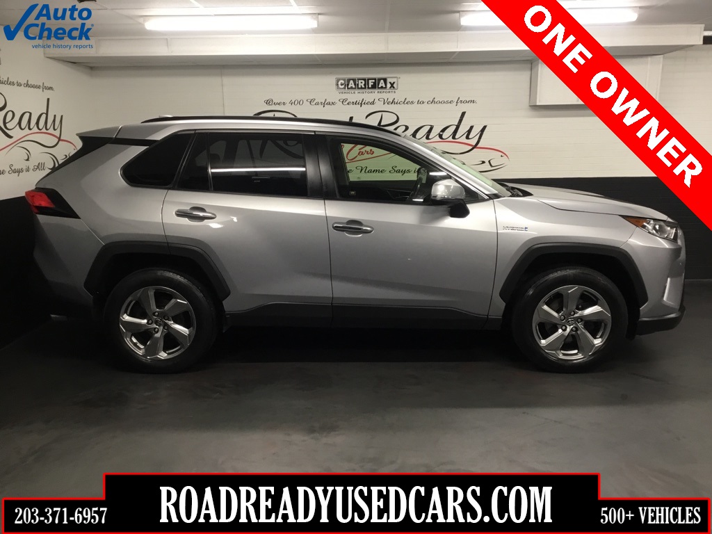 2020 Toyota RAV4 Limited's photo