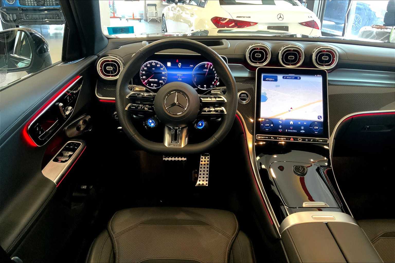 2025 Mercedes Benz GLC AMG 63 S E PERFORMANCE photo 5