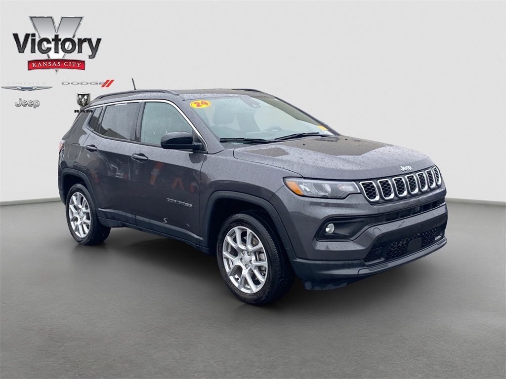 2024 Jeep Compass Latitude Lux
