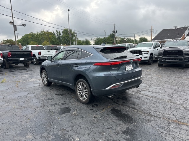 2021 Toyota Venza XLE photo 4