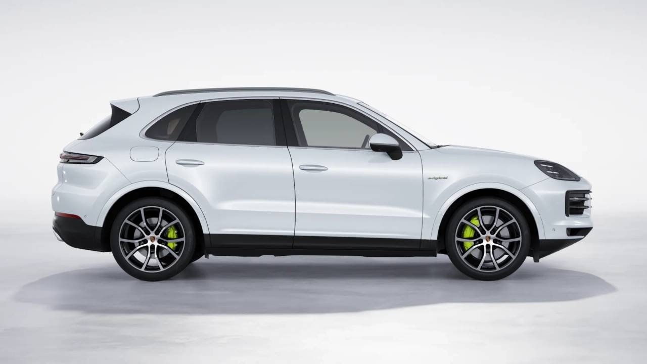 2026 Porsche Cayenne E-Hybrid photo 6