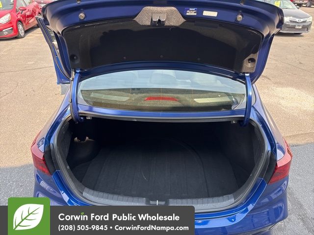 2023 Kia Forte LXS photo 29