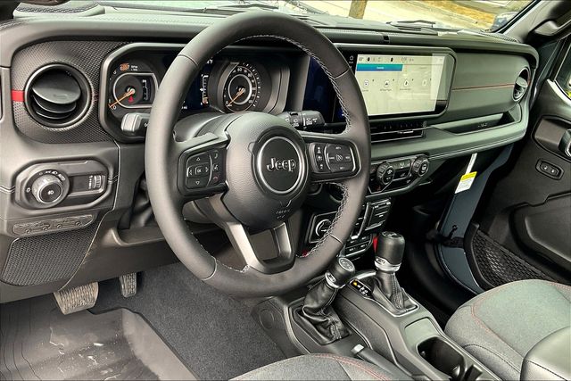 2025 Jeep Wrangler Rubicon photo 7