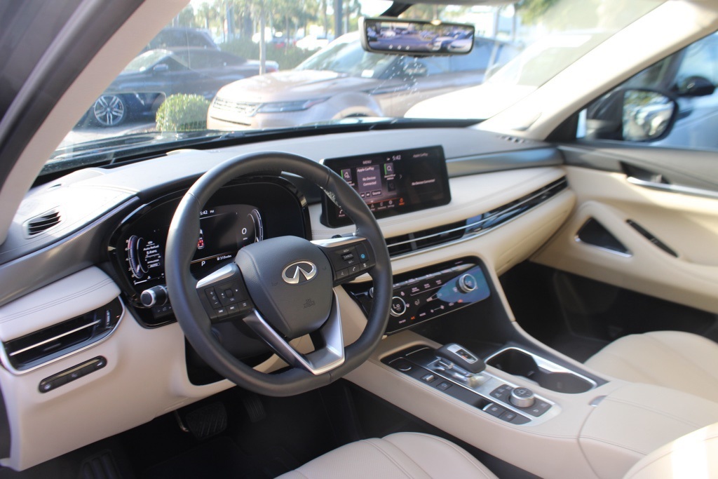 2025 Infiniti QX60 Luxe photo 4