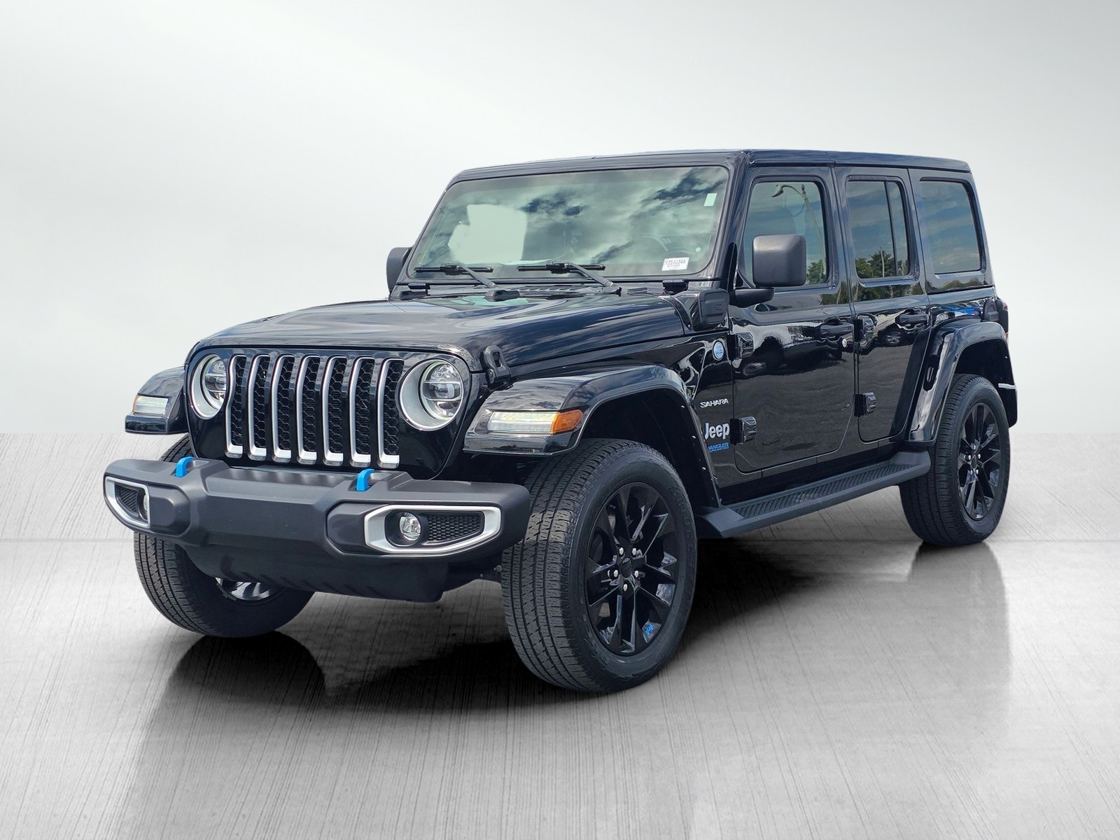 2022 Jeep Wrangler Unlimited Sahara 4xe photo 3