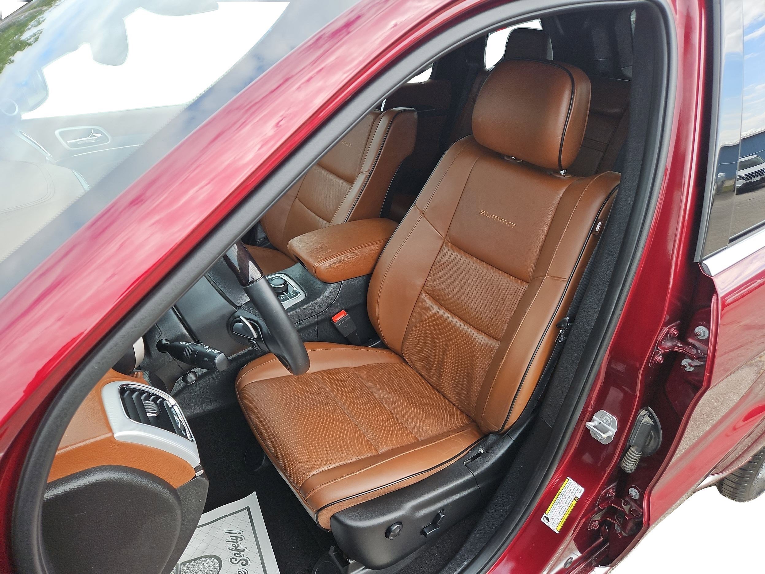 2019 Jeep Grand Cherokee Summit photo 23