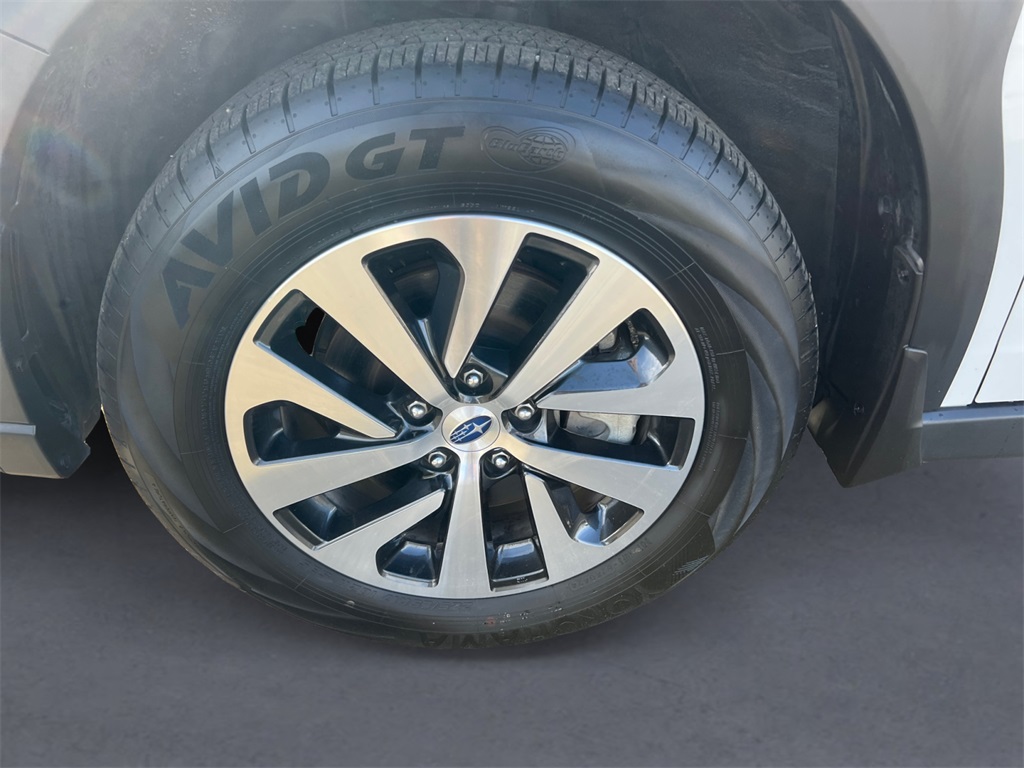 2024 Subaru Outback Premium photo 9