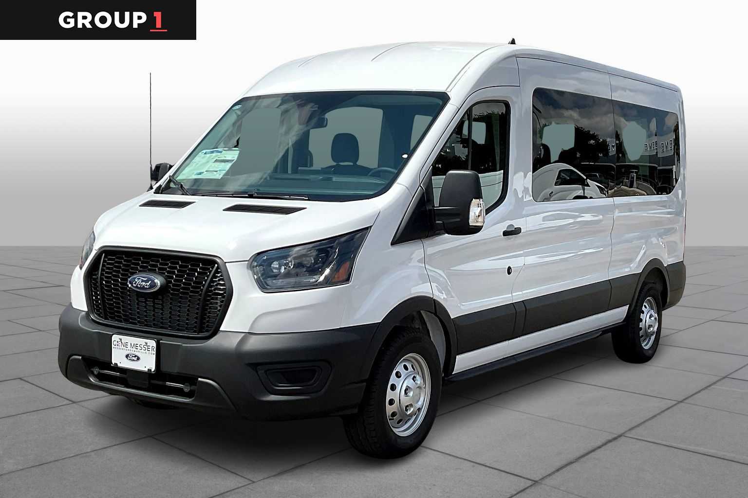 2025 Ford Transit XL's photo