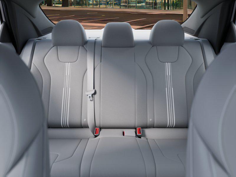 2025 Hyundai Elantra SEL Sport photo 12
