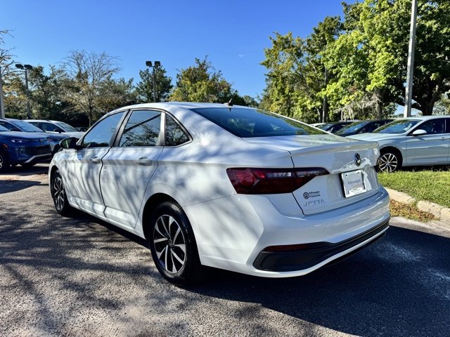 2024 Volkswagen Jetta S photo 4