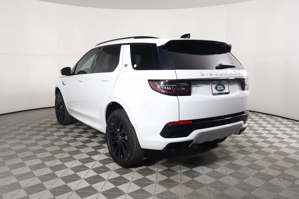 2025 Land Rover Discovery Sport S photo 7