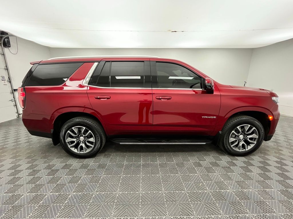 2023 Chevrolet Tahoe LT photo 9